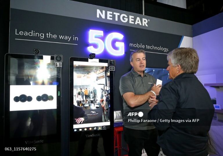 AT&T and Verizon Plan to Mitigate 5G Risk